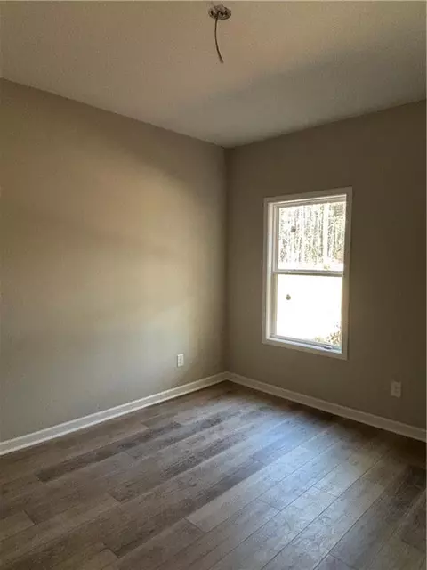 315 Valley Rd, Covington, GA 30016 photo 9