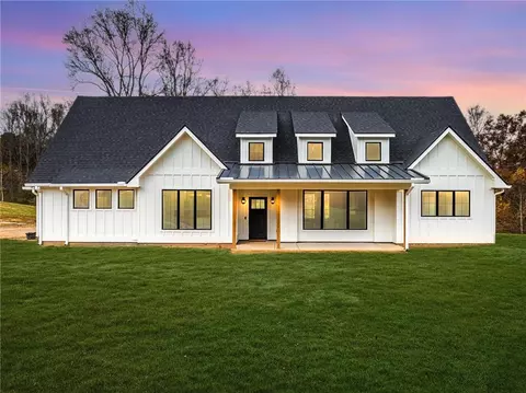 217 Winding View Dr, Blairsville, GA 30512