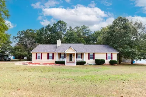 135 Kelley Way, Mcdonough, GA 30252
