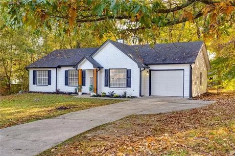 2977 Valley View Cir, Powder Springs, GA 30127