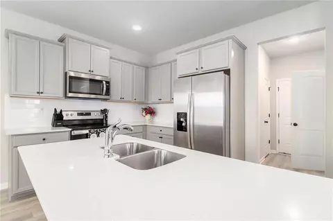 11948 Brightside Pkwy, Hampton, GA 30228 photo 9