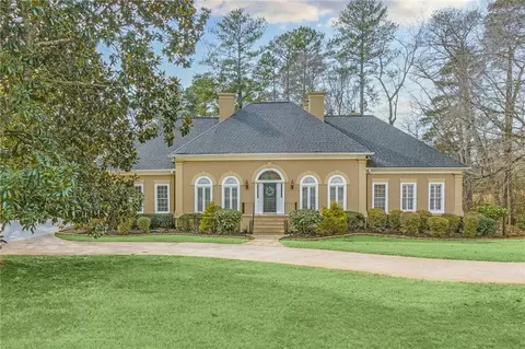 4230 Mayapple Ct, Peachtree Corners, GA 30092