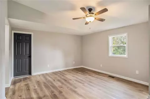 315 Pine Cir, Bowdon, GA 30108 photo 5