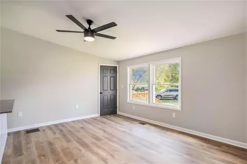 315 Pine Cir, Bowdon, GA 30108 photo 7