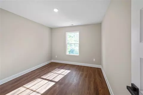 Bedroom - 113 Ivey St, Commerce, GA 30529 photo 3 of 8