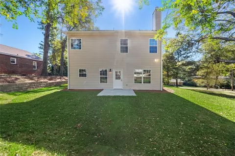 Exterior - 113 Ivey St, Commerce, GA 30529 photo 3 of 4