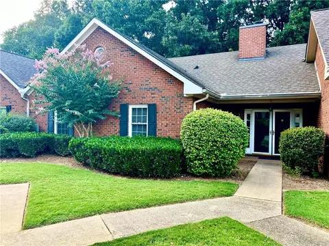 3690 Blackshear Ct, Duluth, GA 30096