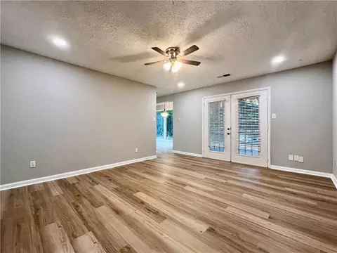 3690 Blackshear Ct, Duluth, GA 30096 photo 4