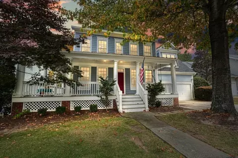 128 Woodbury Ln, Canton, GA 30114