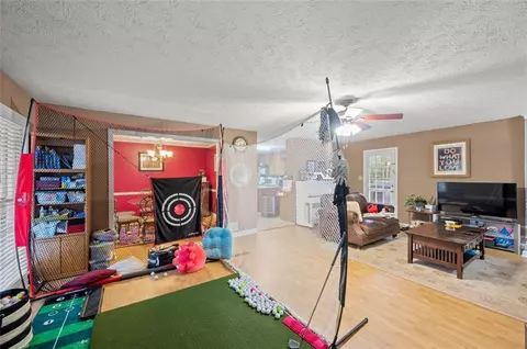 2899 Mockingbird Cir, Duluth, GA 30096 photo 5