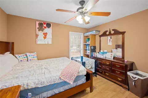 2899 Mockingbird Cir, Duluth, GA 30096 photo 11