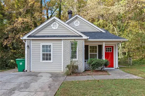 2003 Glenwood Downs Dr, Decatur, GA 30035