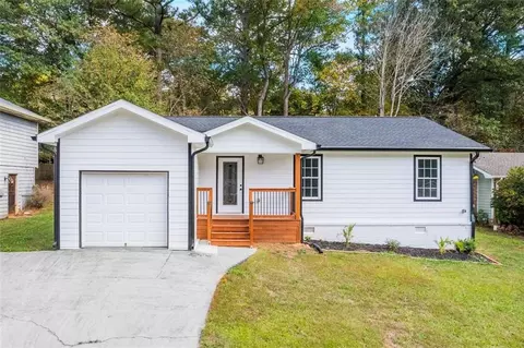 2154 Tiffany Ln, Lithonia, GA 30058