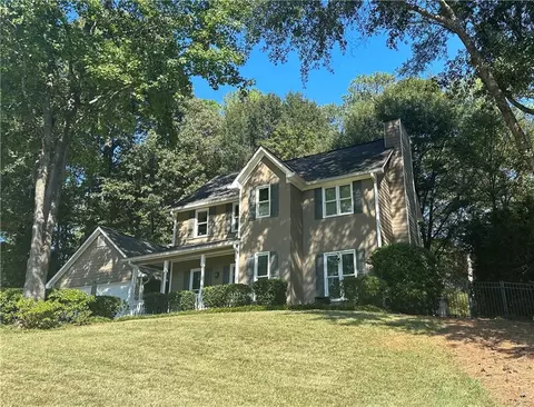 345 Farm Path, Roswell, GA 30075