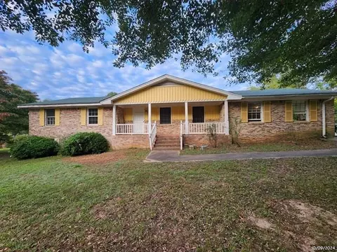 25 Bryans Dr, Mcdonough, GA 30252