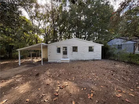 131 Lake Dr, Atlanta, GA 30340