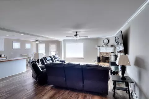 72 Andrew Pl, Commerce, GA 30529 photo 4