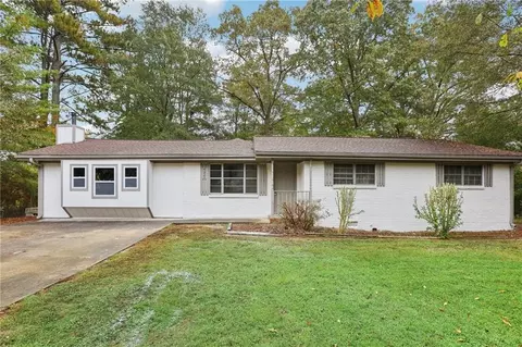 4207 Carlos Ct, Powder Springs, GA 30127
