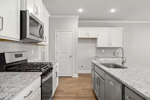 4110 Cavalier Way, Duluth, GA 30097 photo 9