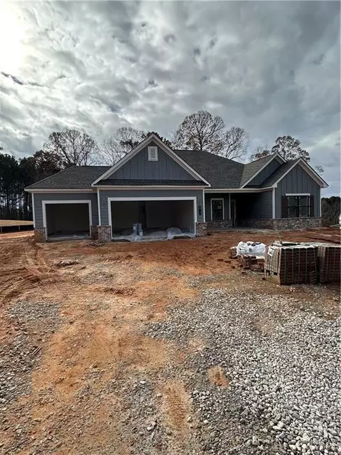 1112 Red Oak Blvd, Loganville, GA 30542