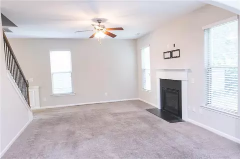 2478 Quincy Loop, Fairburn, GA 30213 photo 5