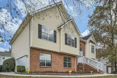 270 Birch Walk Blvd, Riverdale, GA 30274