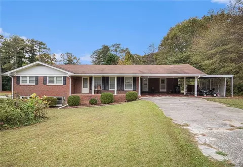 6670 Marlin Dr, Austell, GA 30168