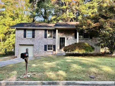 1120 Buckhurst Dr, Atlanta, GA 30349