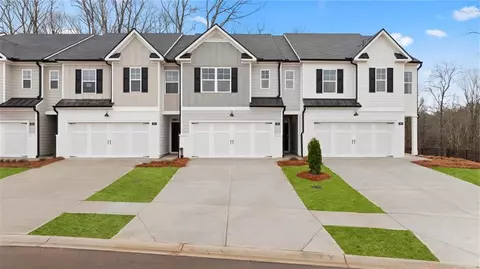341 Sound Cir #135, Stockbridge, GA 30281