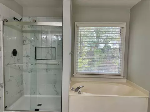 10725 Hawkhurst Way, Duluth, GA 30097 photo 11