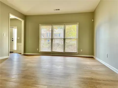 10725 Hawkhurst Way, Duluth, GA 30097 photo 6