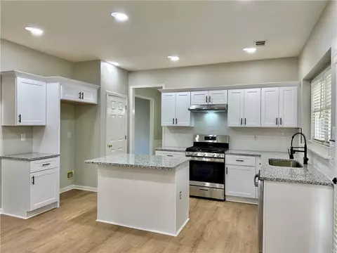 10725 Hawkhurst Way, Duluth, GA 30097 photo 4