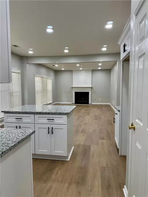 10725 Hawkhurst Way, Duluth, GA 30097 photo 3