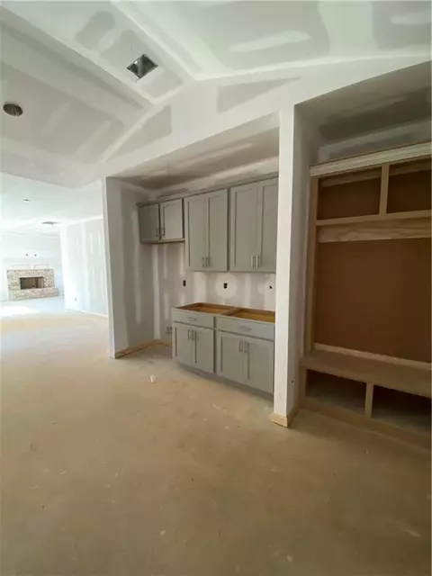 93 Meadows Dr, Bethlehem, GA 30620 photo 12