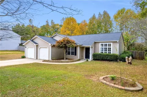1459 Elise Dr, Bethlehem, GA 30620 photo 2