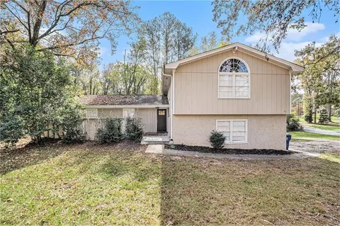 3276 Marlanta Dr, Marietta, GA 30062