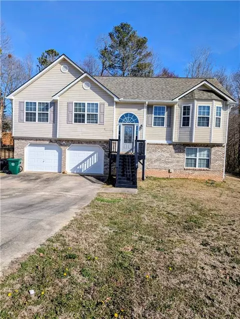 110 Lava Ct, Carrollton, GA 30116