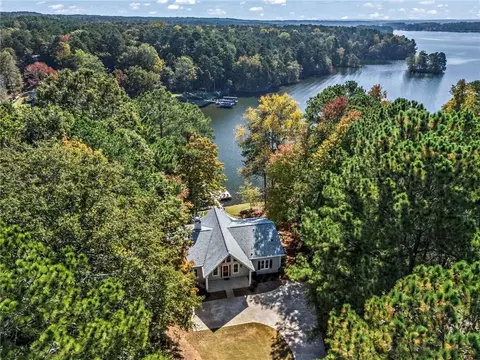 1190 Cosby Cir, Greensboro, GA 30642
