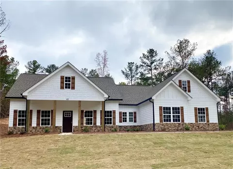 40 Rosemary Way, Buchanan, GA 30113
