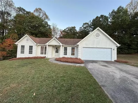 145 Loverwood Ct, Atlanta, GA 30349