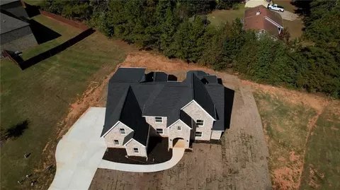 10 Fourwood Dr, Covington, GA 30016 photo 6