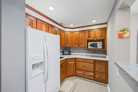 Kitchen - 3123 Canter Way, Duluth, GA 30097 photo 9 of 10
