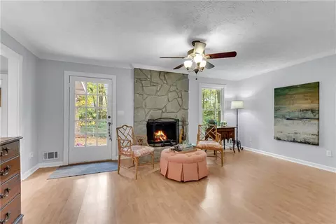 435 Wavetree Dr, Roswell, GA 30075 photo 12