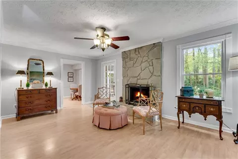435 Wavetree Dr, Roswell, GA 30075 photo 11
