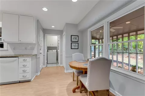 435 Wavetree Dr, Roswell, GA 30075 photo 19