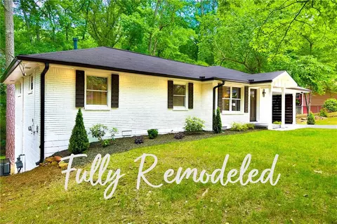 1717 Hollyhock Ter, Decatur, GA 30032