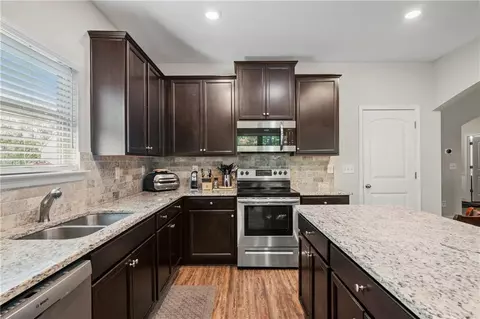 24 Thunderhawk Ln NE, Rydal, GA 30171 photo 3