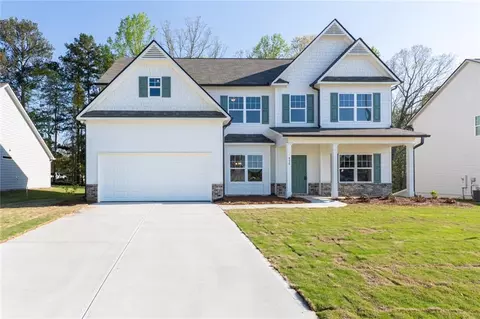 470 River Run Dr, Dallas, GA 30132