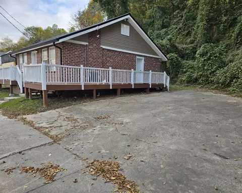 425 Elm St, Rockmart, GA 30153