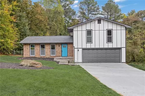 4220 Westminster Dr, Snellville, GA 30039
